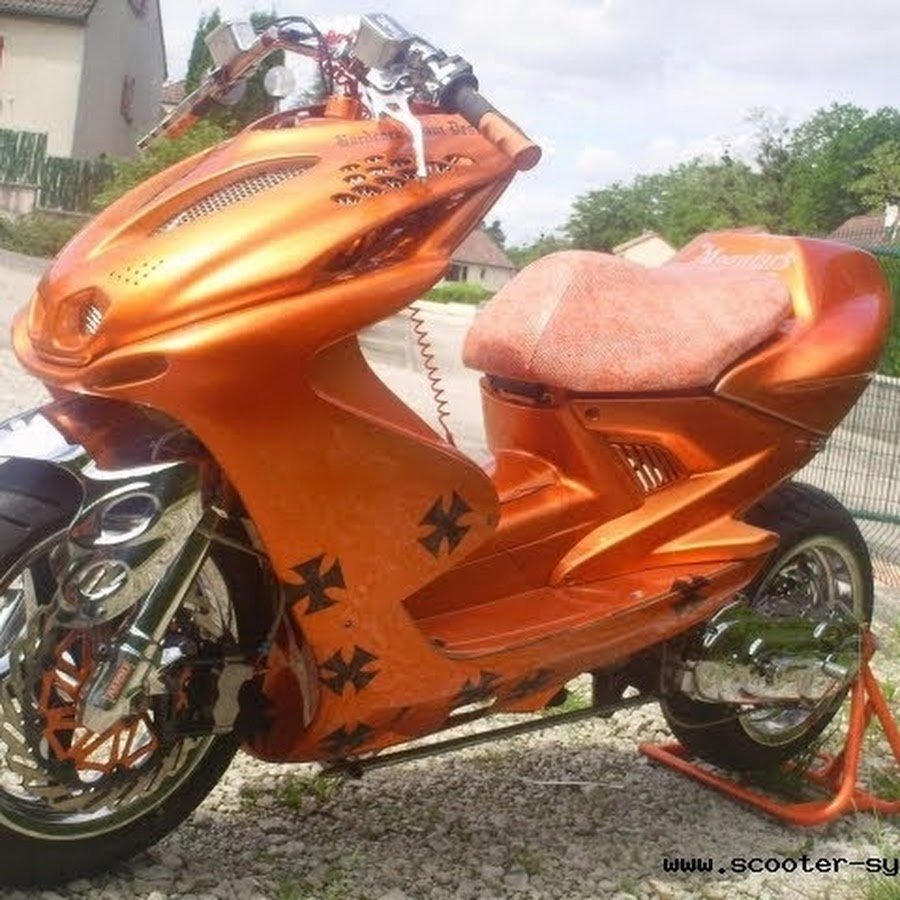 Скутер оранжевый Кенди