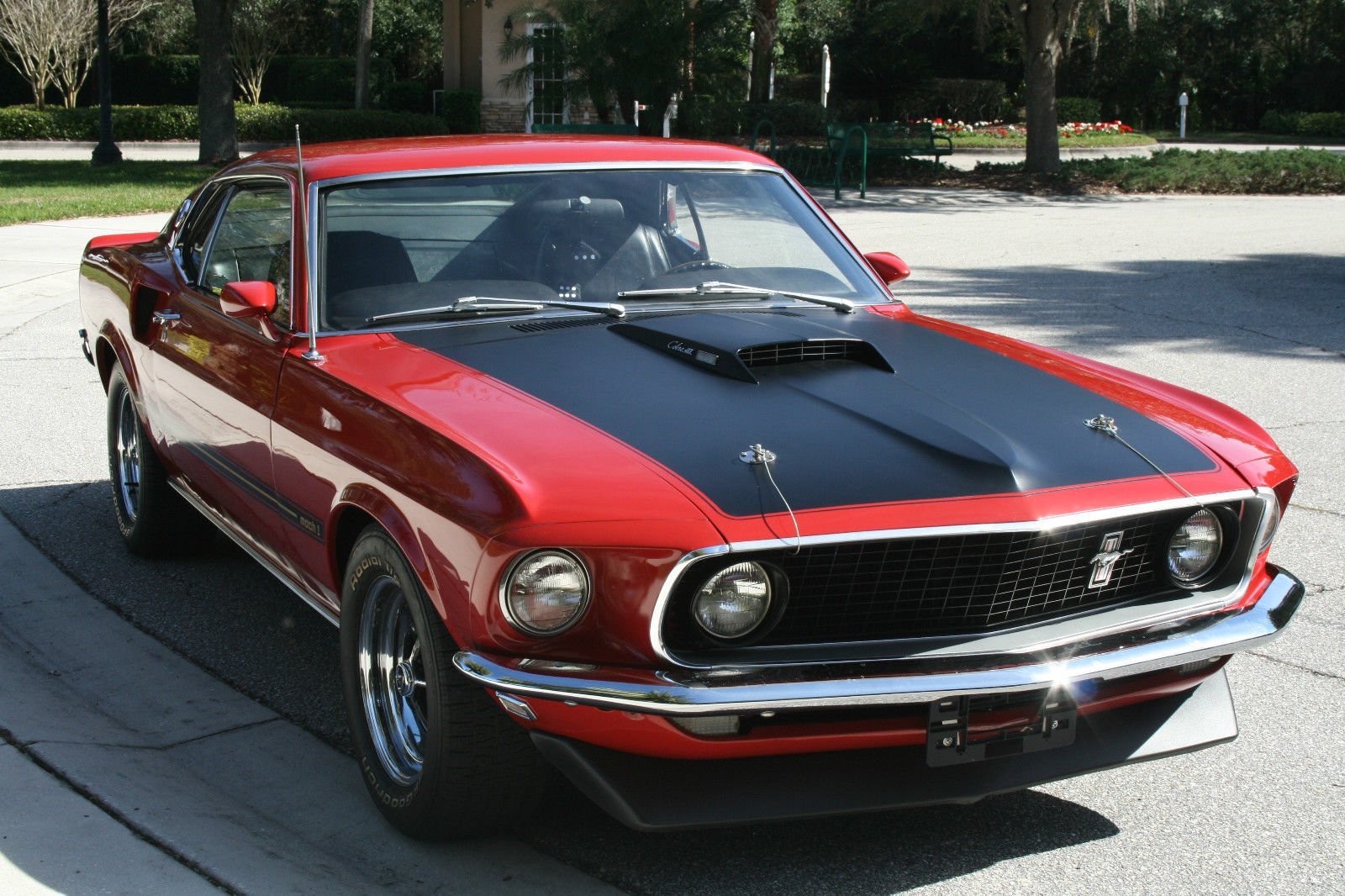 Купить старый форд. Ford Mustang 1969. Форд Мустанг 1969 красный. Мустанг 1969. Форд Мустанг 1969 года.