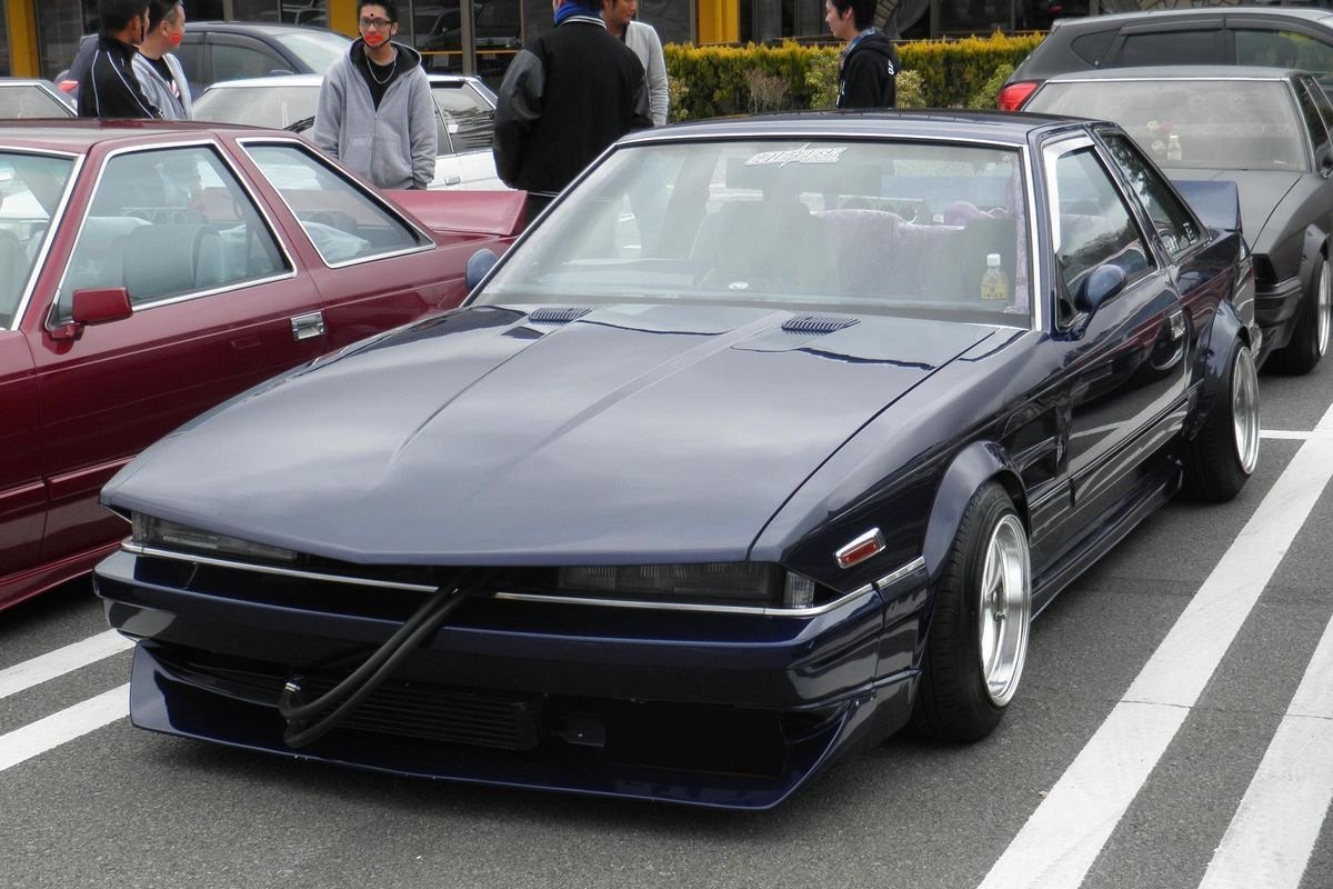 Nissan 80