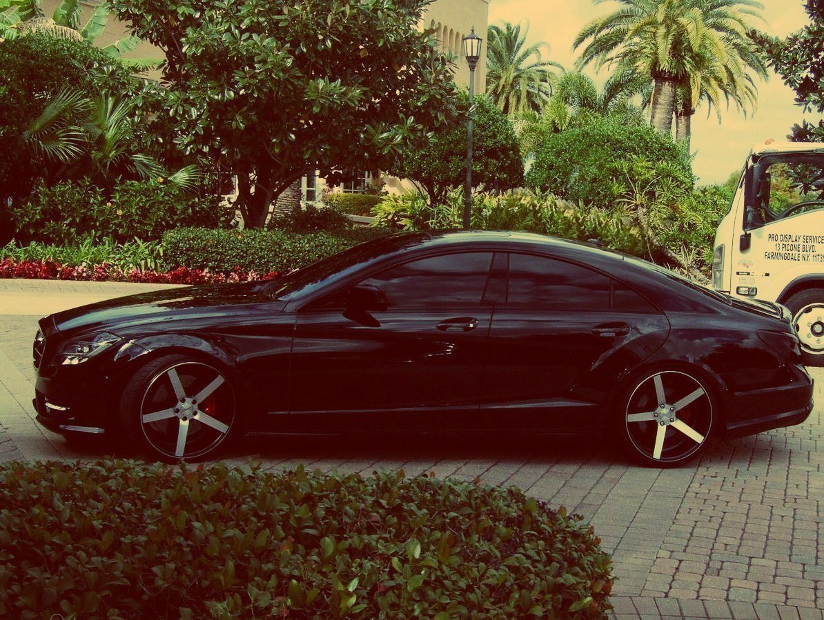 Мерседес CLS 63 AMG бункер