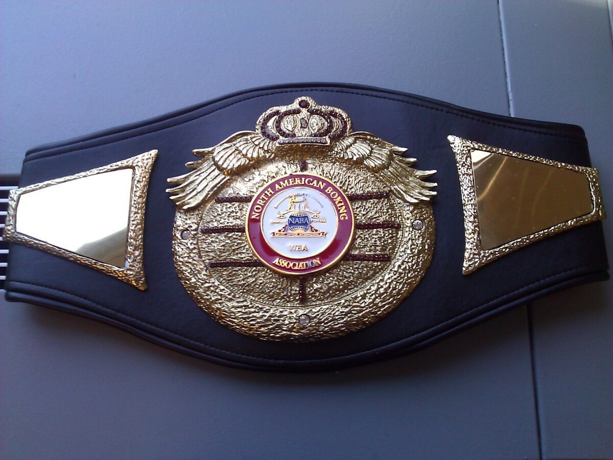 Боксерский пояс чемпиона WBO