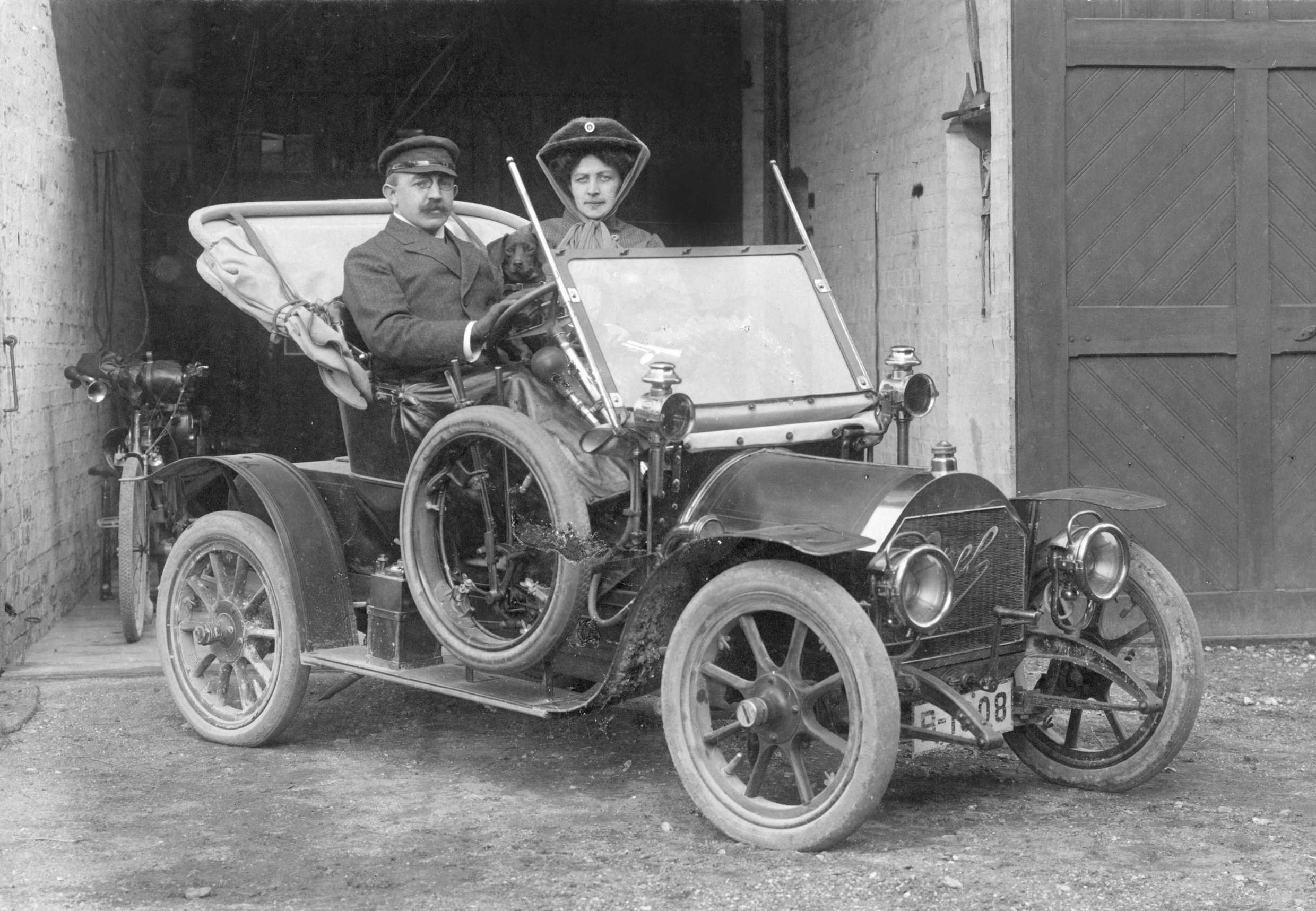 Первая машина выпущена. Opel 4/8 PS. Opel 35/40 PS 1905. Opel 4/12 PS. Opel 1909.