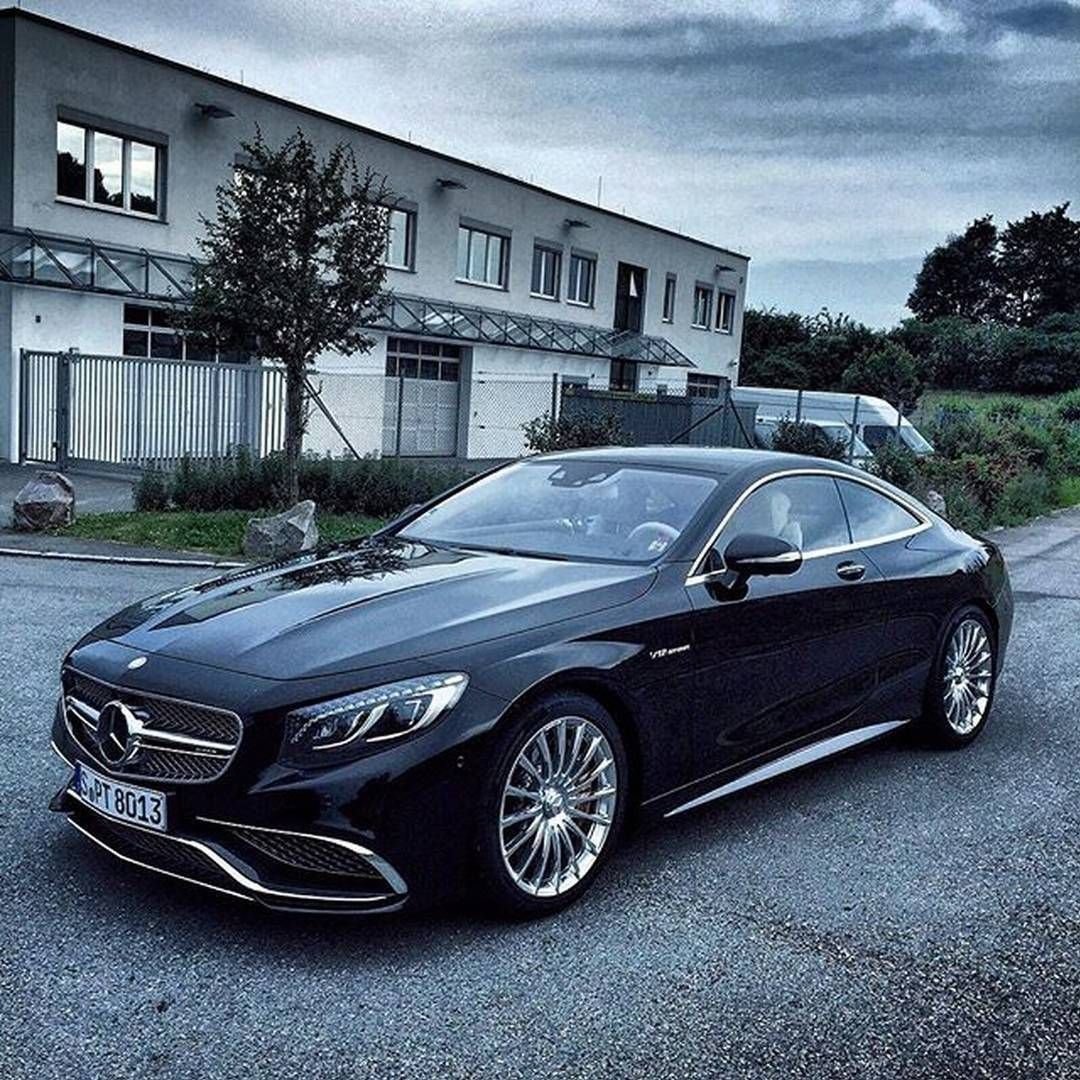 Мерседес Бенц s65 AMG