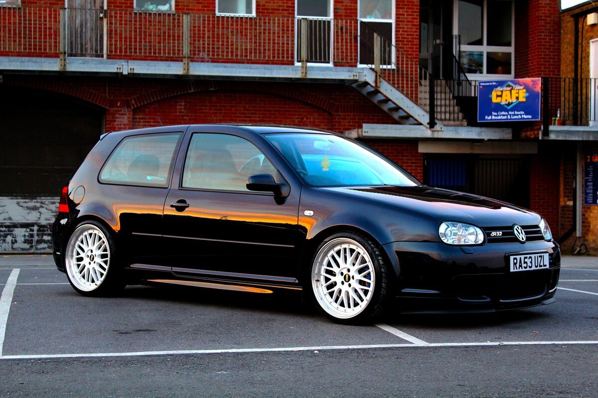 Фольксваген Golf 4