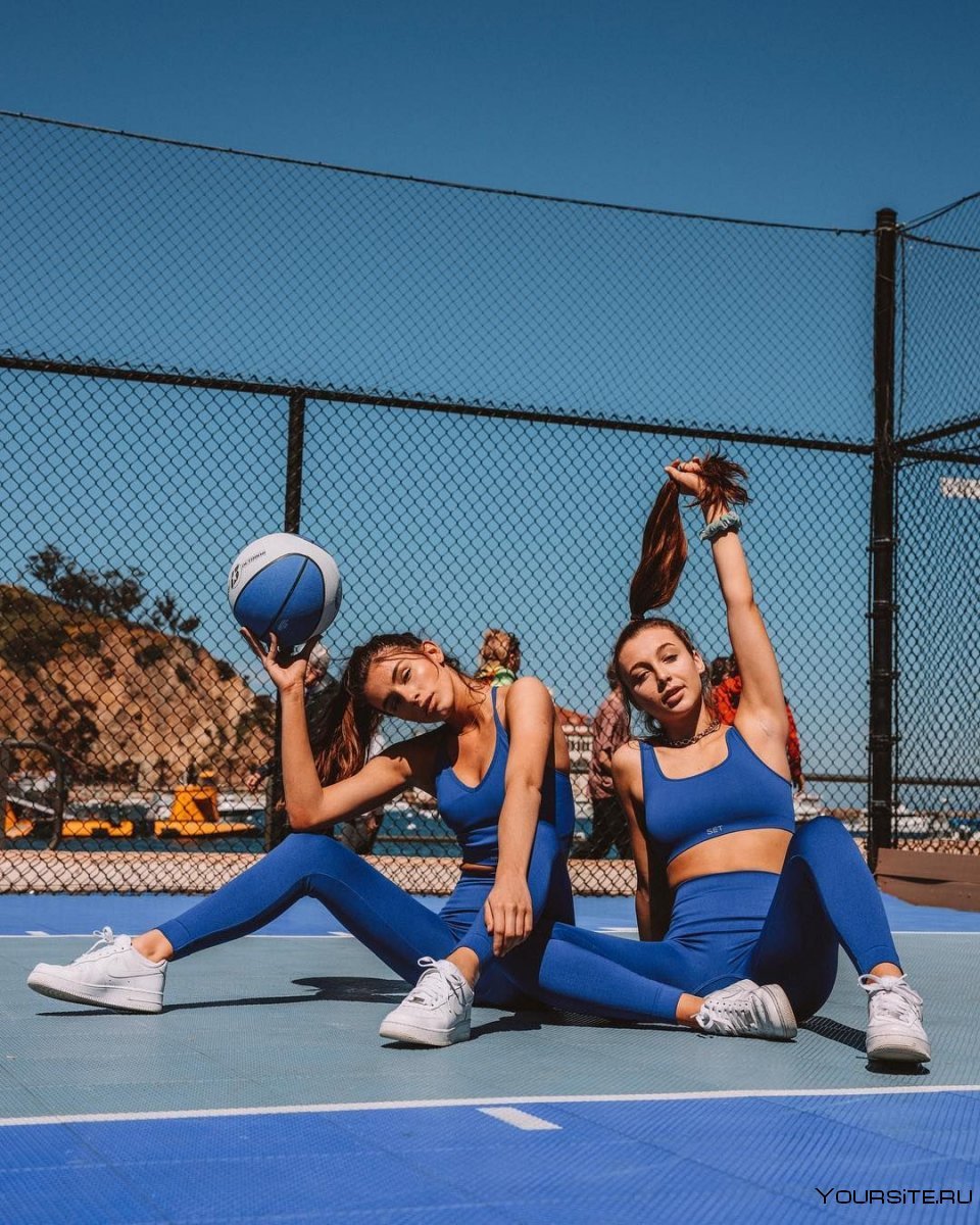 Фотосессия на спортивной площадке