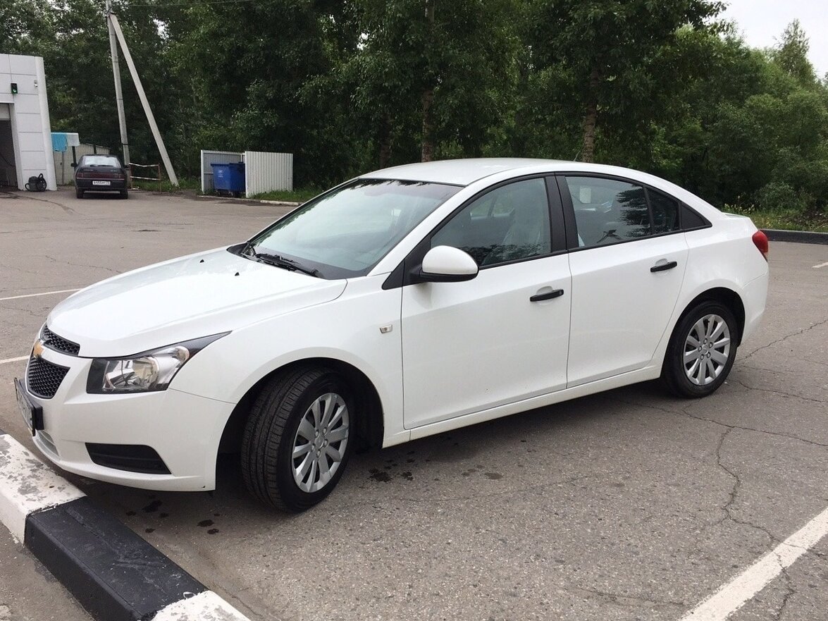 Chevrolet Cruze 2013 White