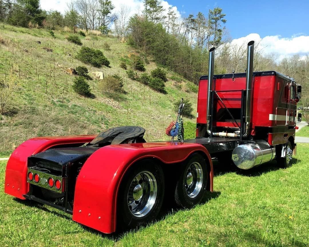 Peterbilt Custom Cabover