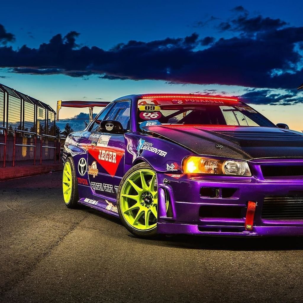 Nissan Skyline GTR r34 дрифт