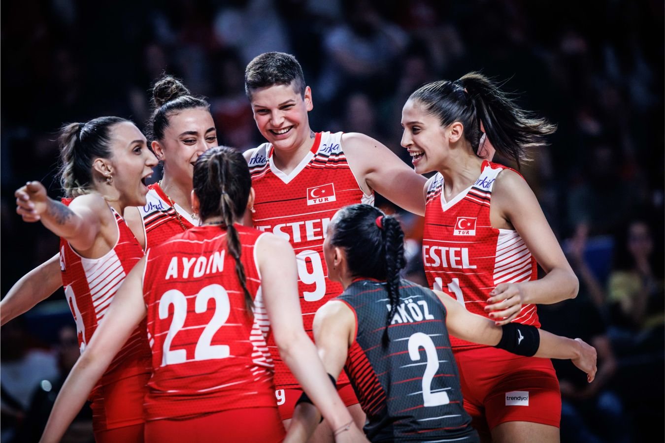 Волейбол турция 2024 год. Женская сборная Турции по волейболу. Чемпионат Европы среди женщин. Лига наций волейбол 2023 женщины. Команда женского турецкого волейбола 2023.