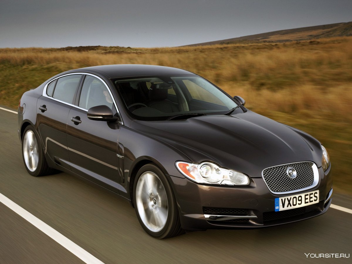 Ягуар XF 2007