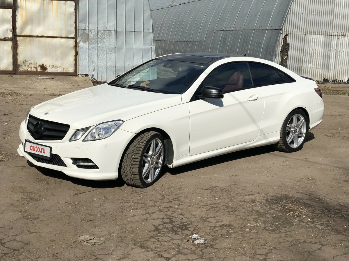 Мерседес w212 купе c207