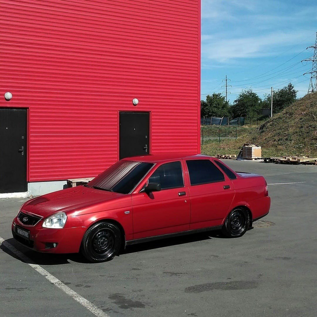 Приора цвет калифорнийский Мак