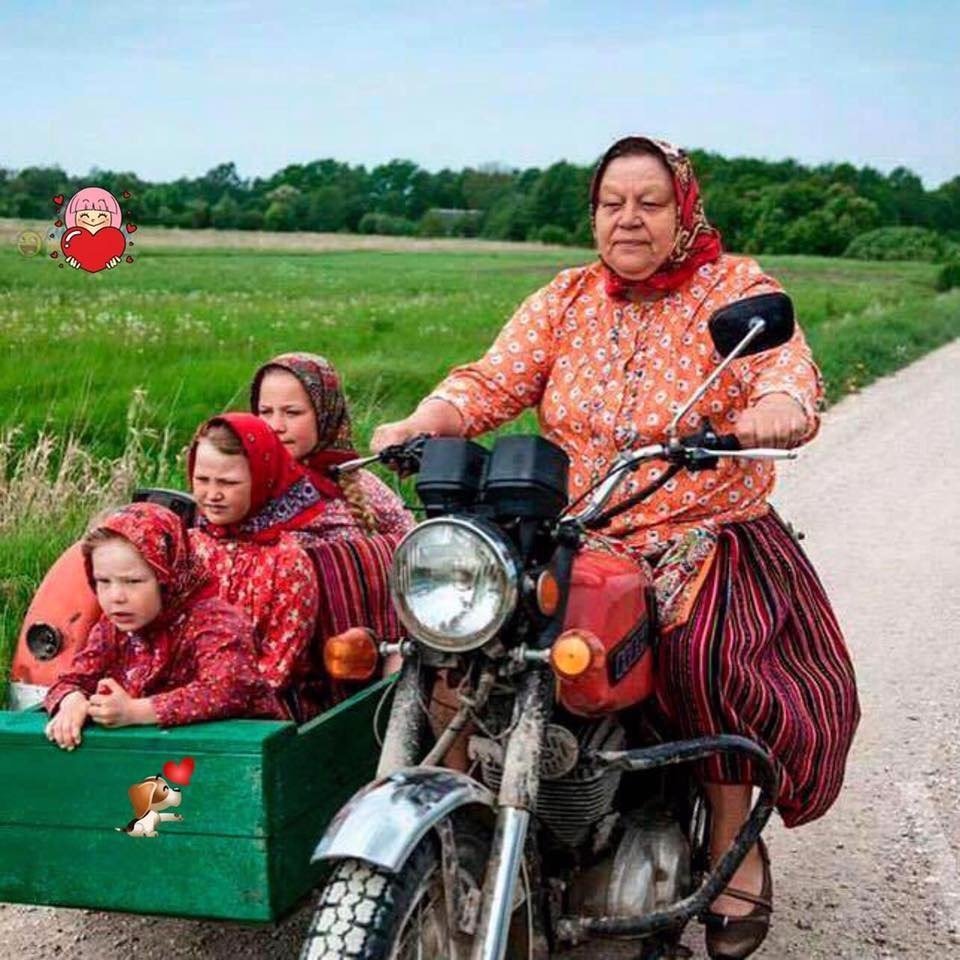 Бабки на мотоцикле