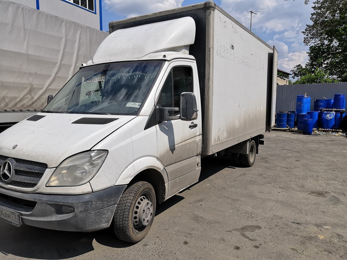 Мерседес Спринтер 515 грузовой фургон