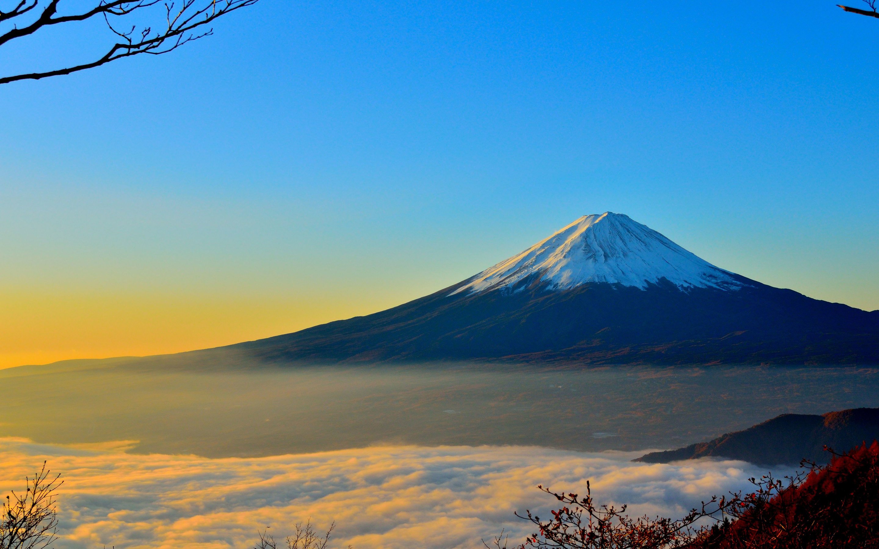 Вулкан Фудзияма. Фудзияма вершина. Гора Фудзи. Горы Хоккайдо. Фудзияма работа