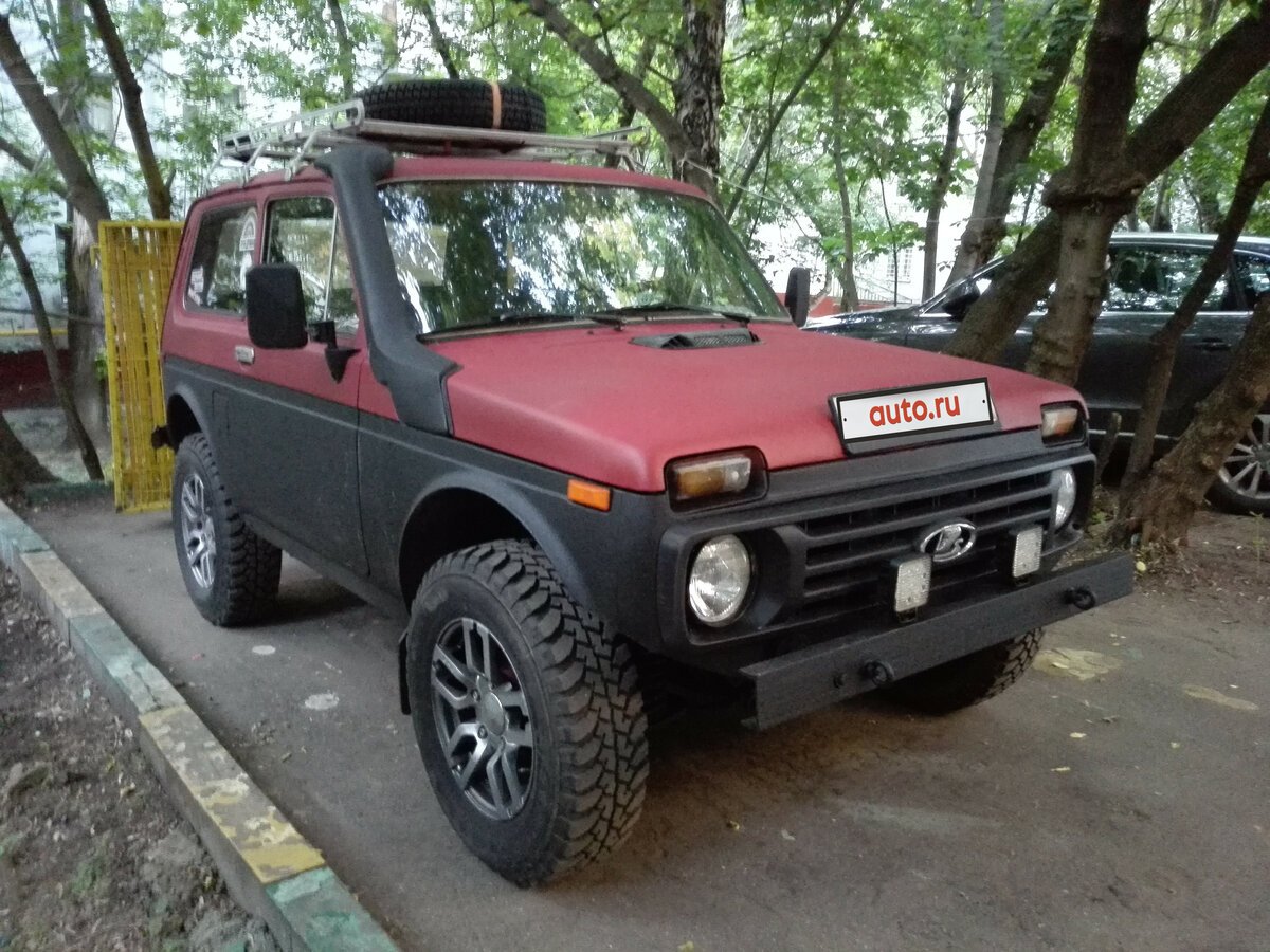 Нива 2131 двухцветная