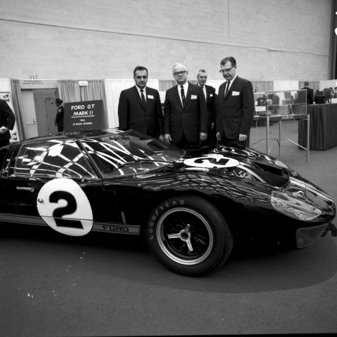 Форд gt40 1966