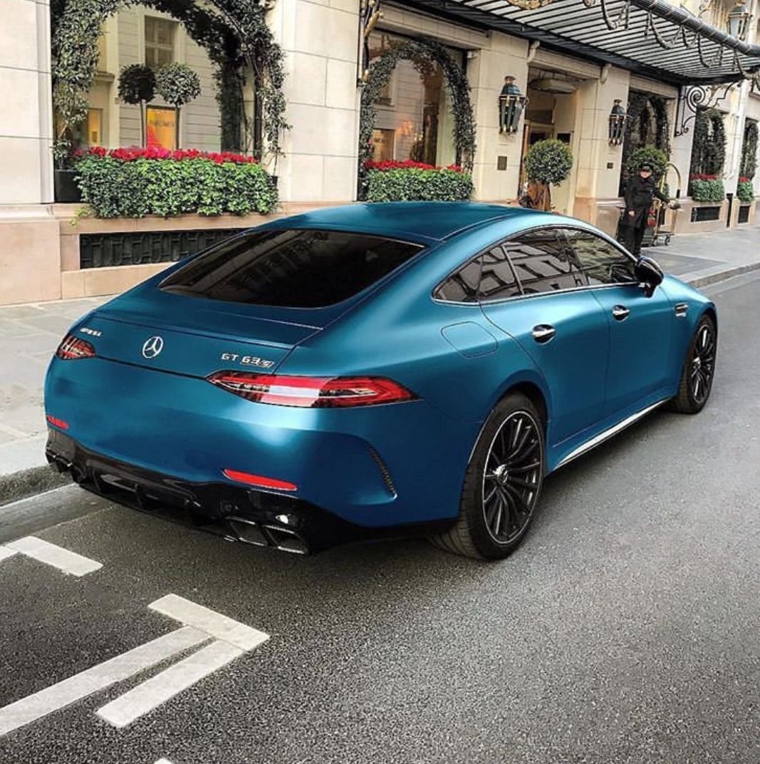 Mercedes gt 63 s изумрудный