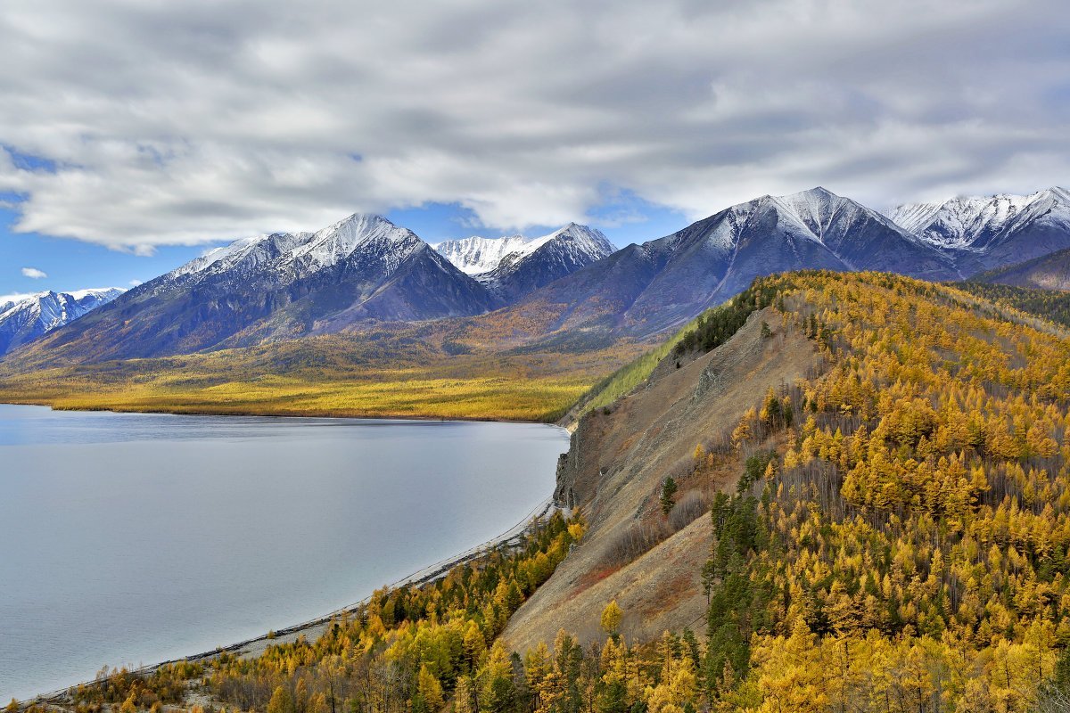 Гольцы горы Байкал