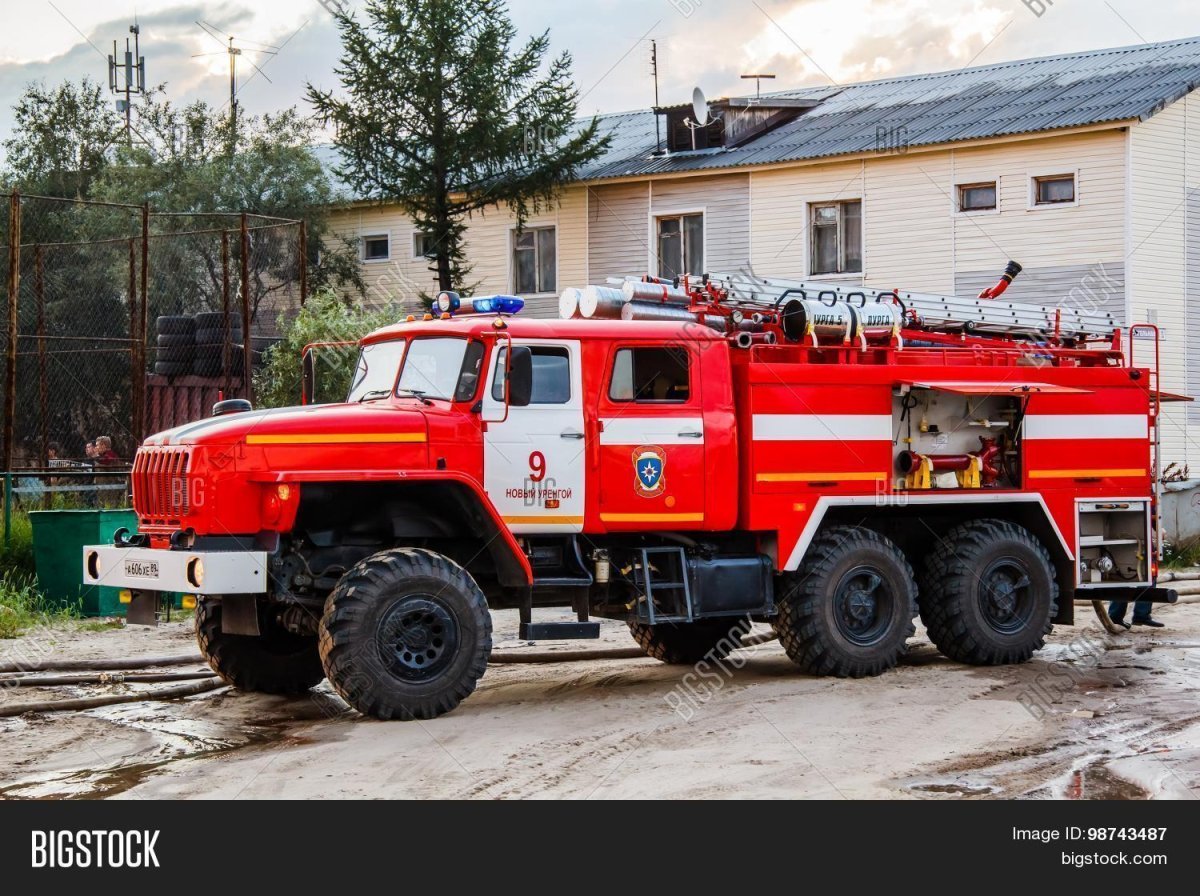 Новый пожарный Урал 5557