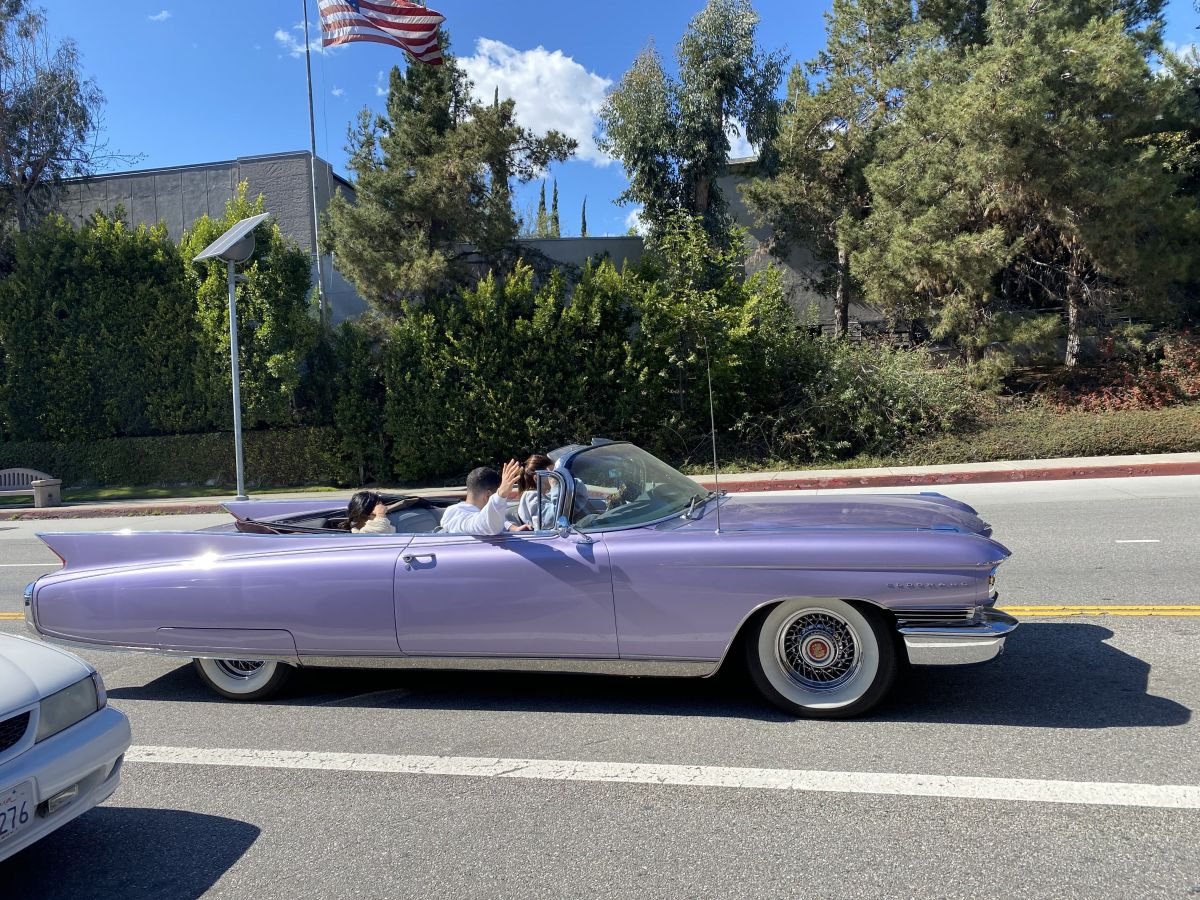 Cadillac Eldorado Кендалл Дженнер