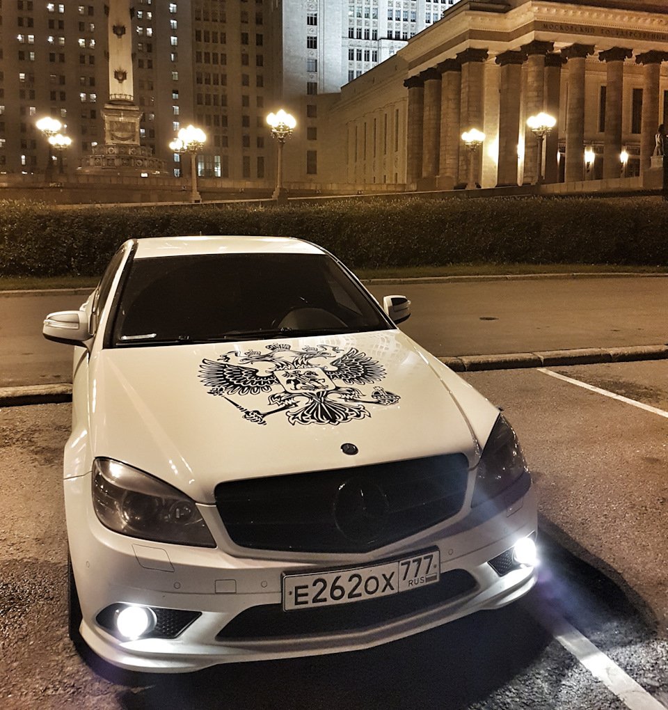 Винилы на Мерседес с63