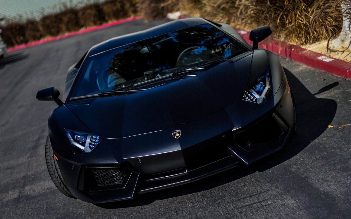 Lamborghini Aventador lp700