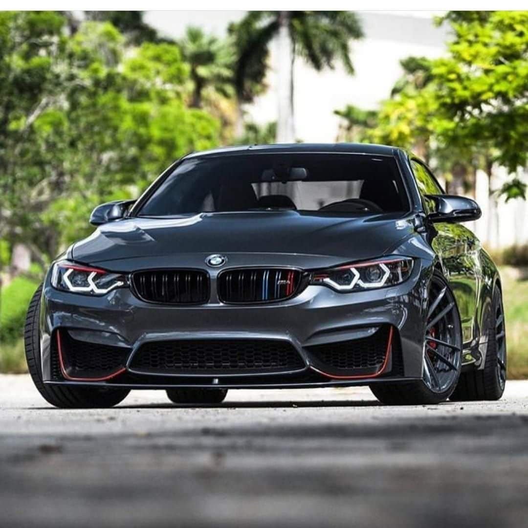 BMW m4 2019 черная