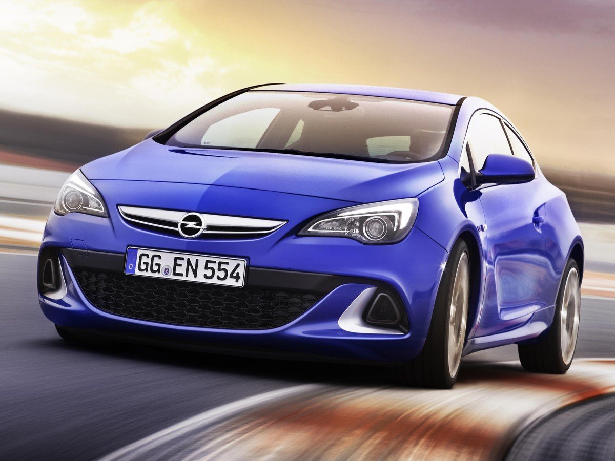 Opel Astra GTC OPC 2012