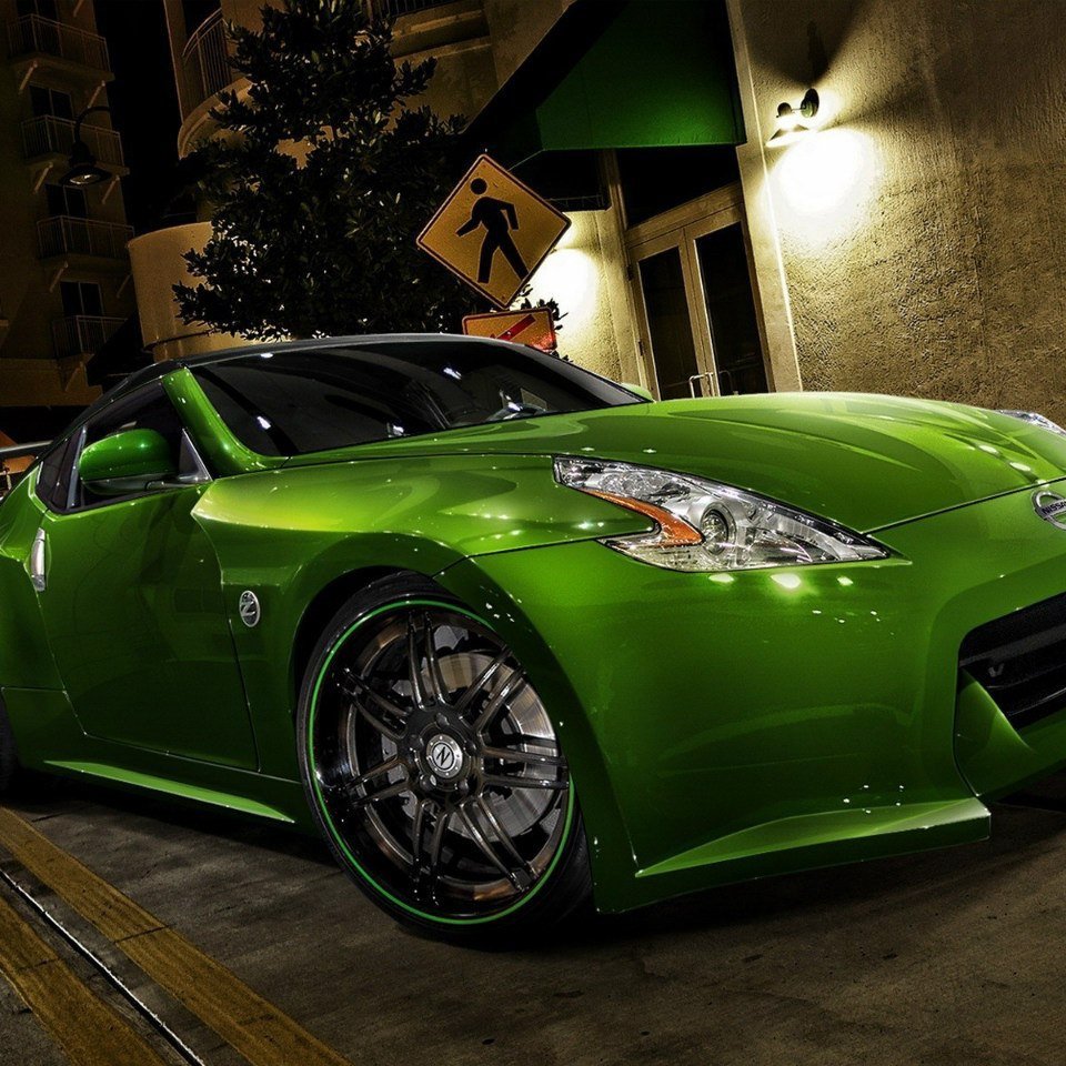 Зеленый цвет авто