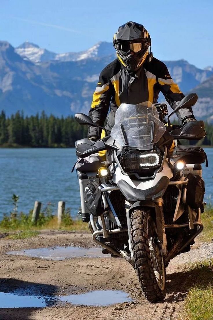 БМВ ГС 1200 адвенчер