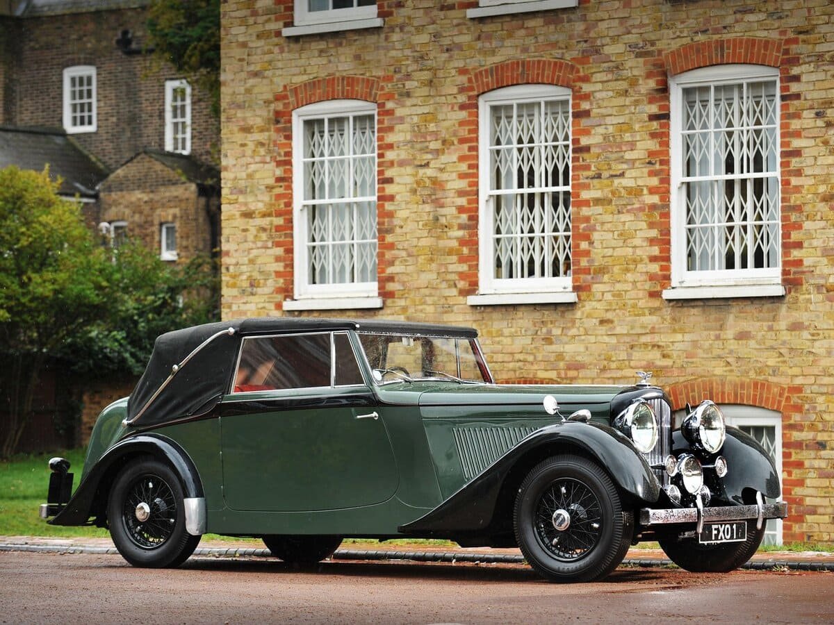 Bentley 1900