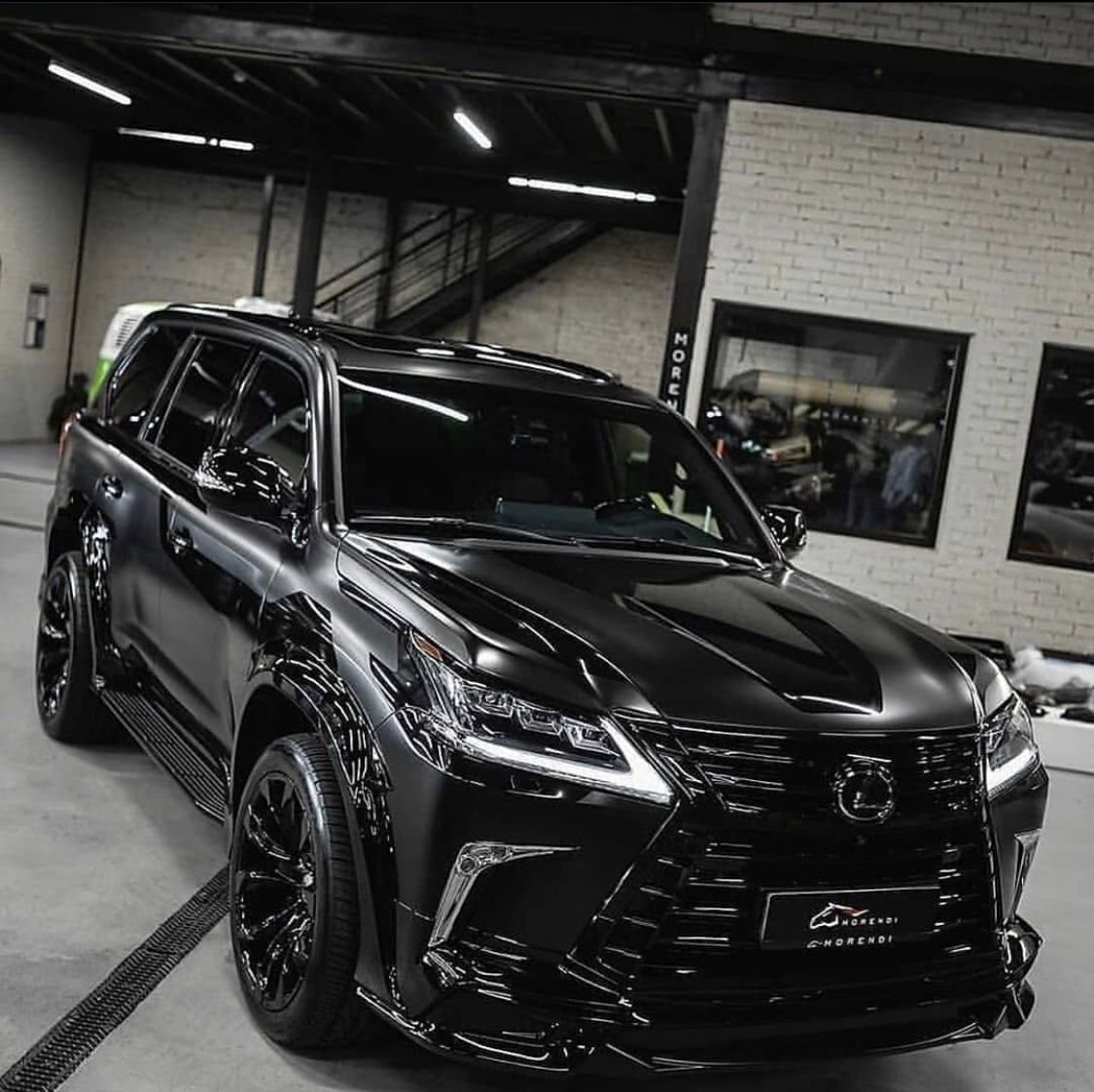 Lexus LX 570