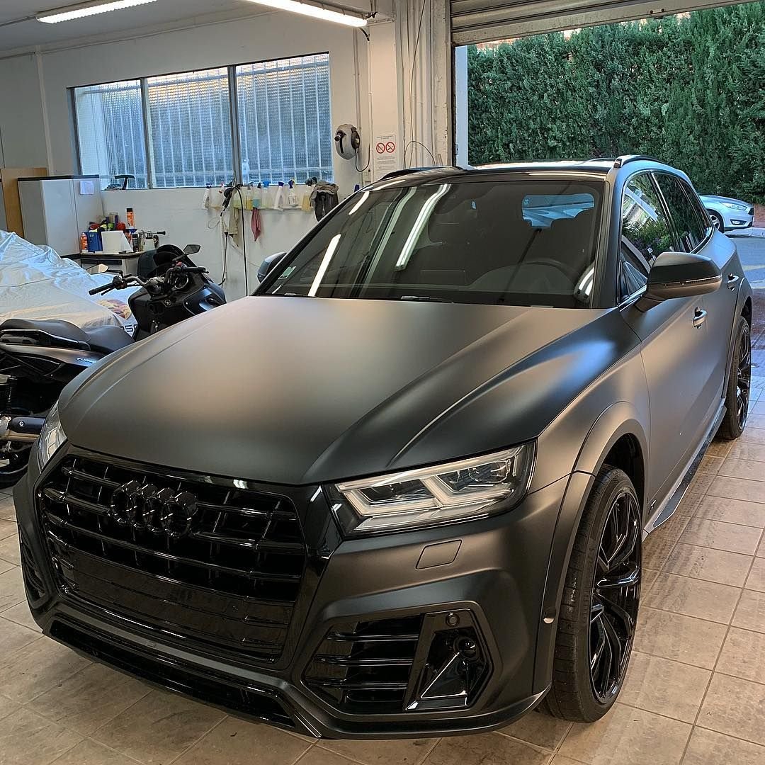 Audi q5 2018 черная