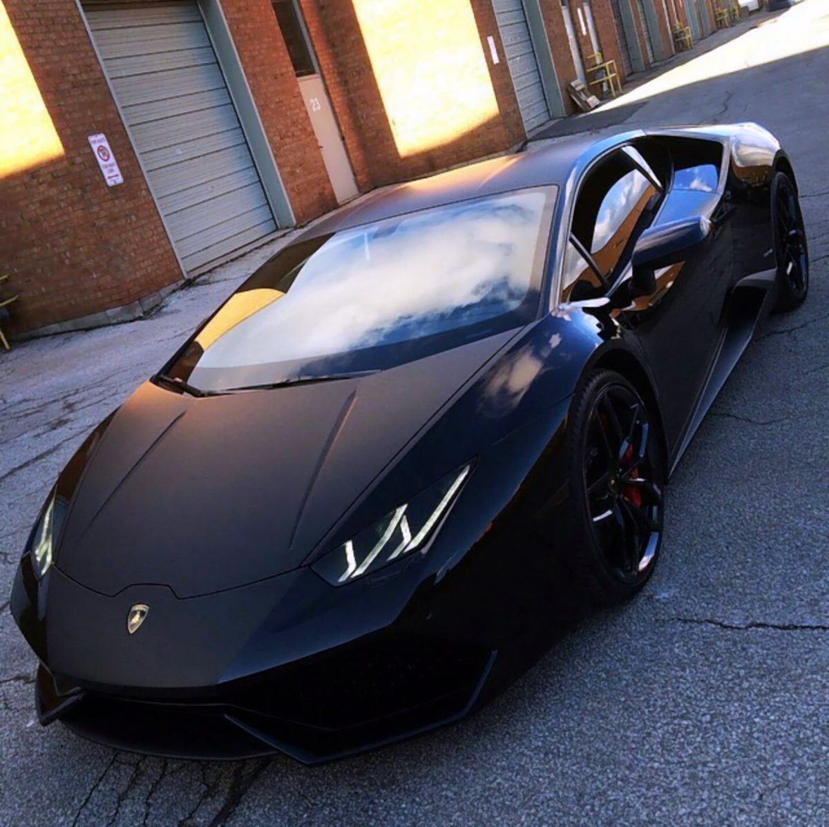 Lamborghini Aventador Black Matte