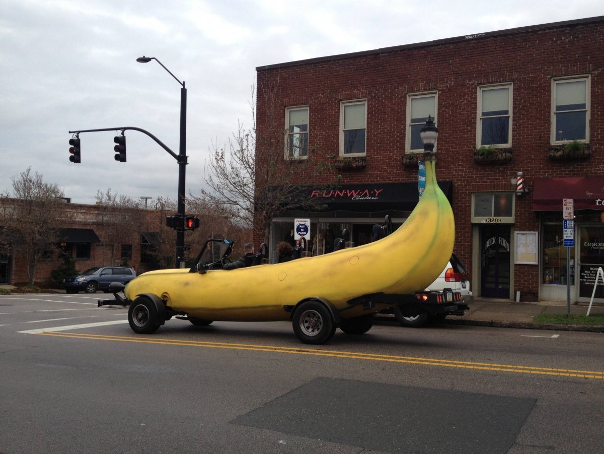 Машина банан фото