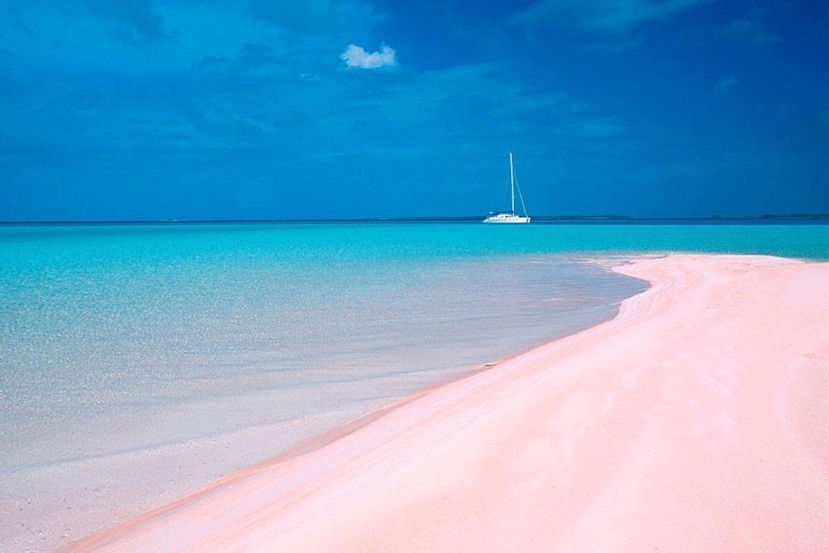 Пляж Пинк Сэндс Бич Багамские острова