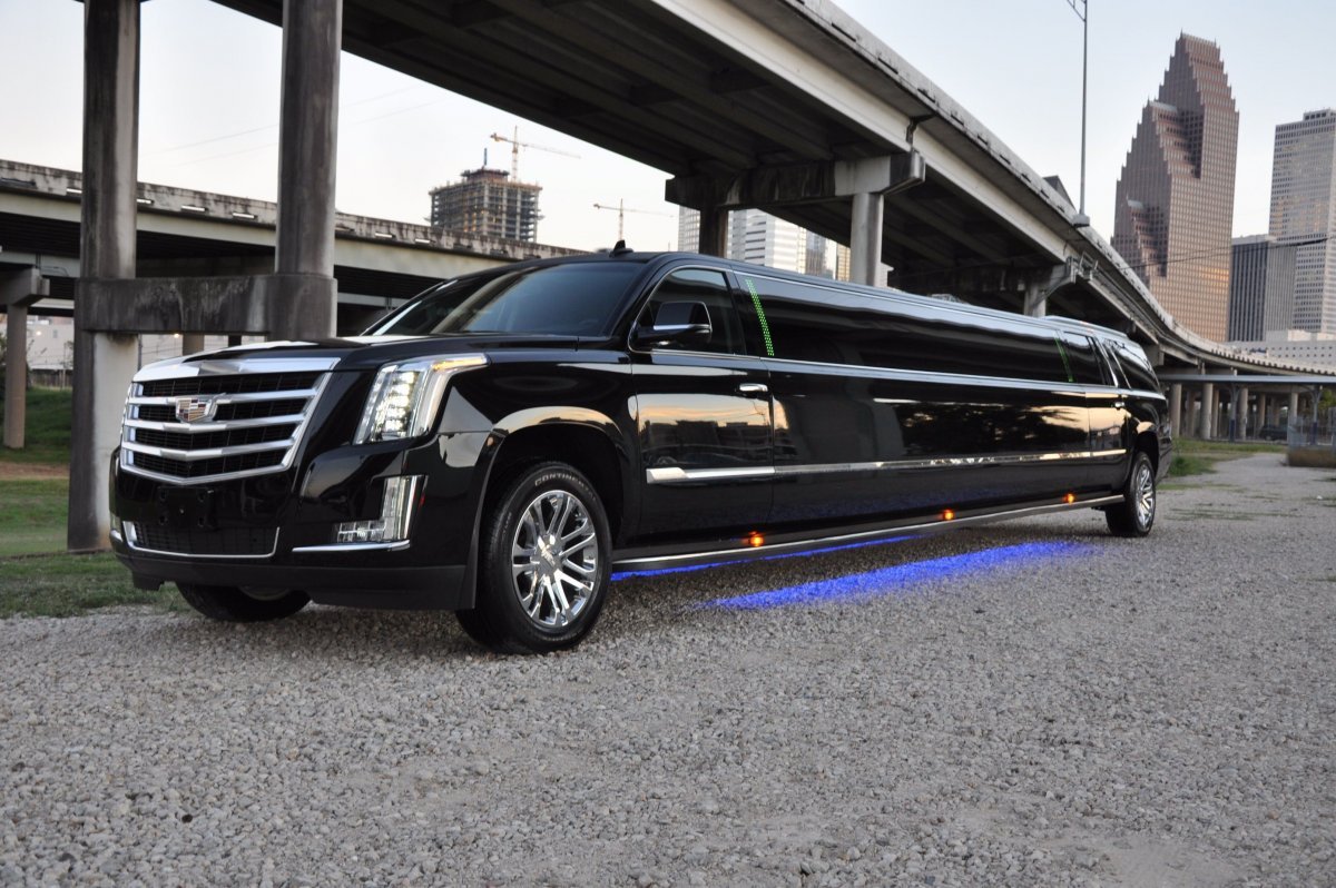 Cadillac Escalade Limo 2020