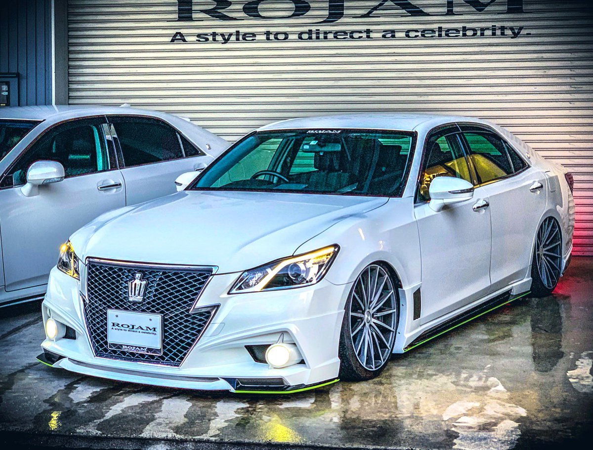 Toyota Crown Majesta 2020