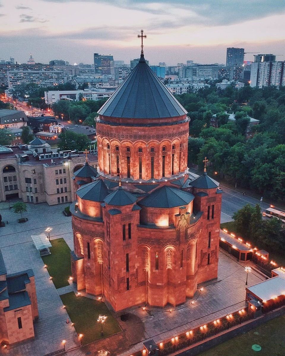 Армянская Апостольская Церковь в Москве