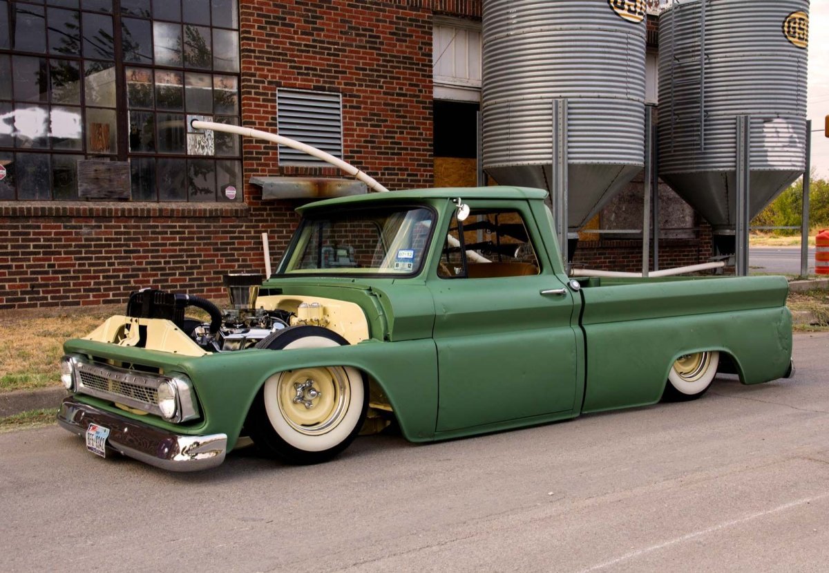 Chevrolet Pickup stance