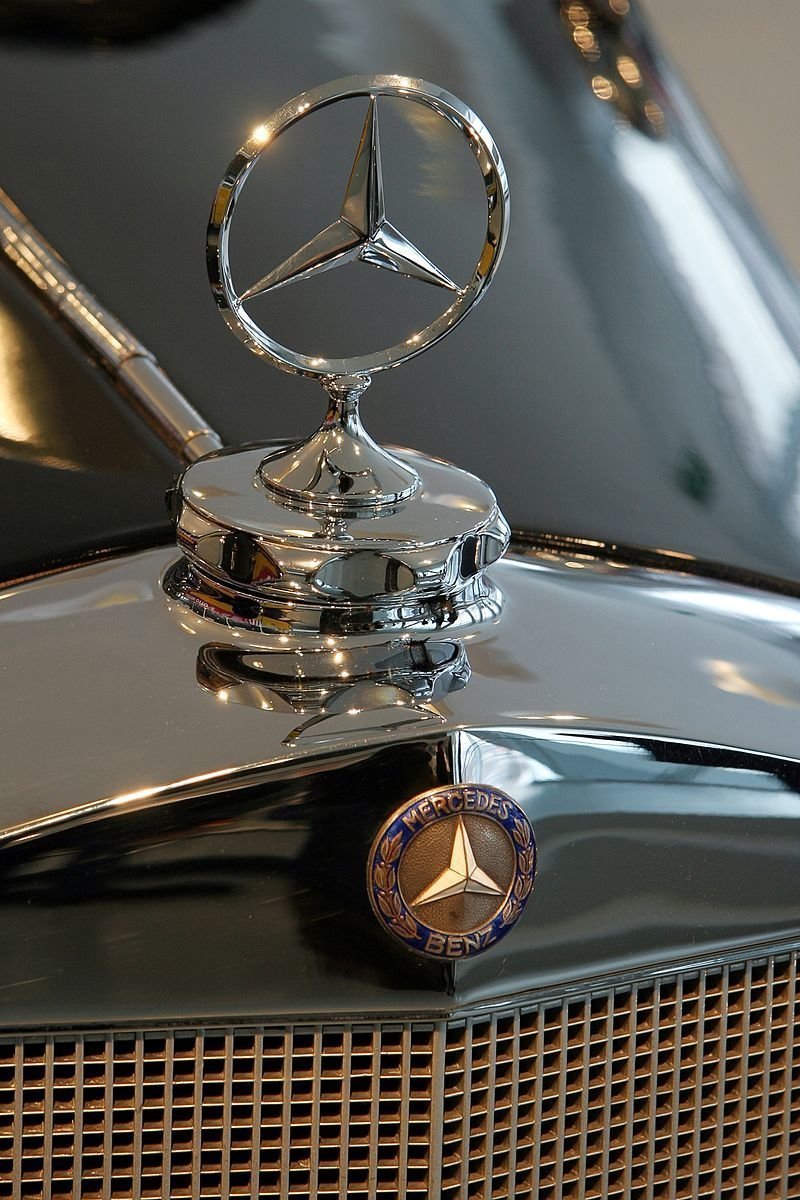 Mercedes-Benz Daimler Benz