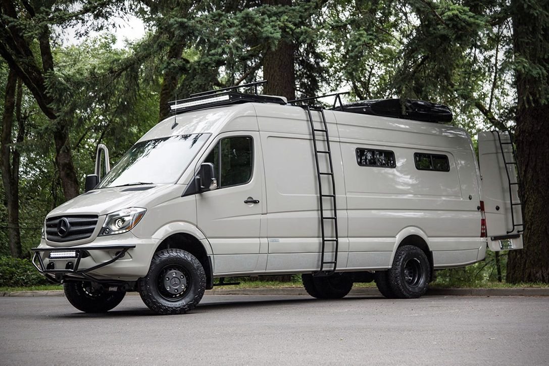 Мерседес Спринтер автодом 4x4