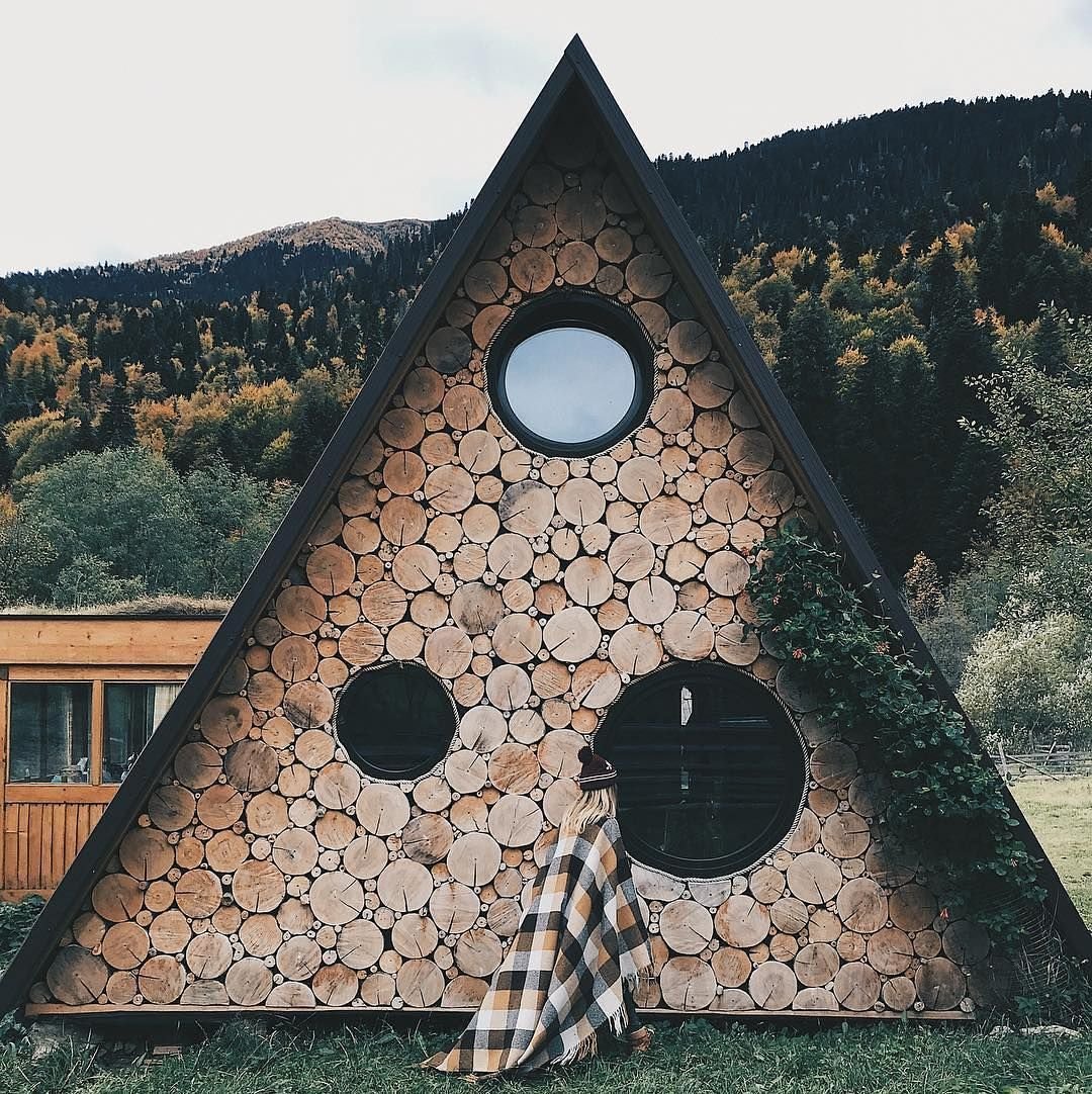 Треугольный домик для детей