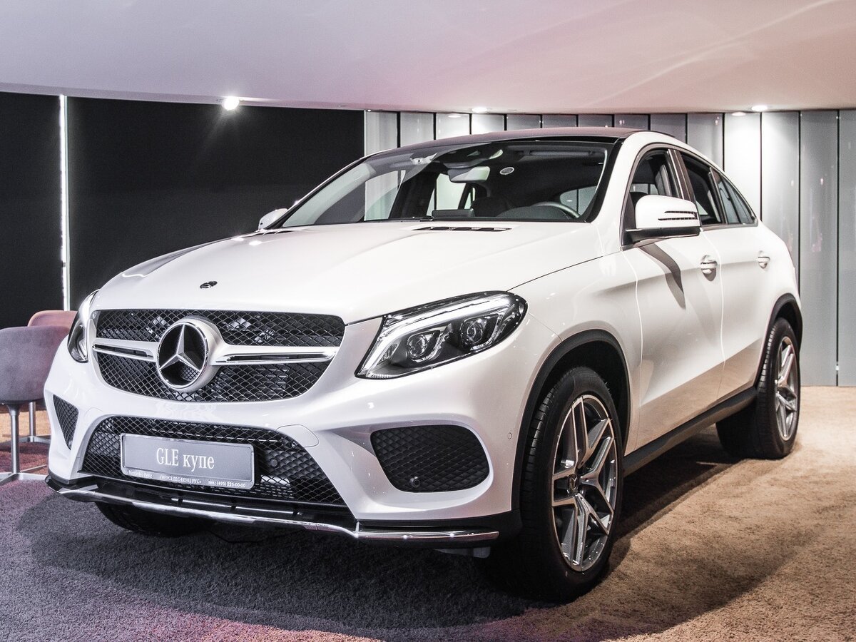 Mercedes Benz GLA 400 Coupe