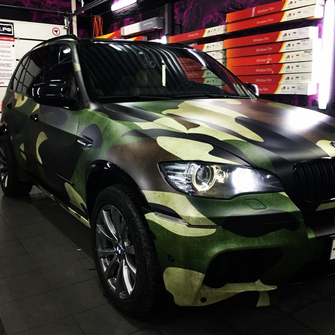 BMW x6 цвет хаки