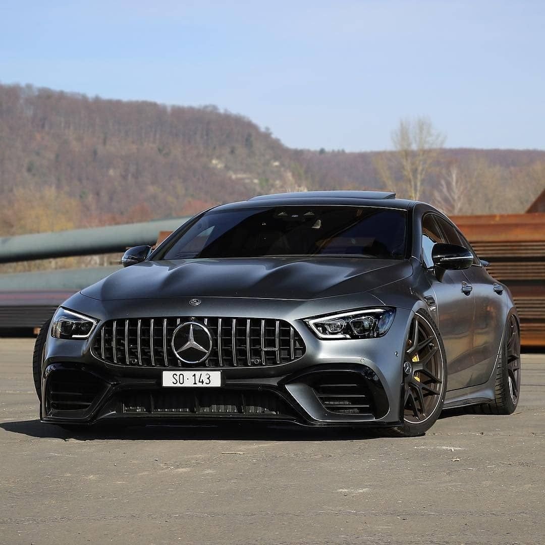 Mercedes Benz AMG gt 63