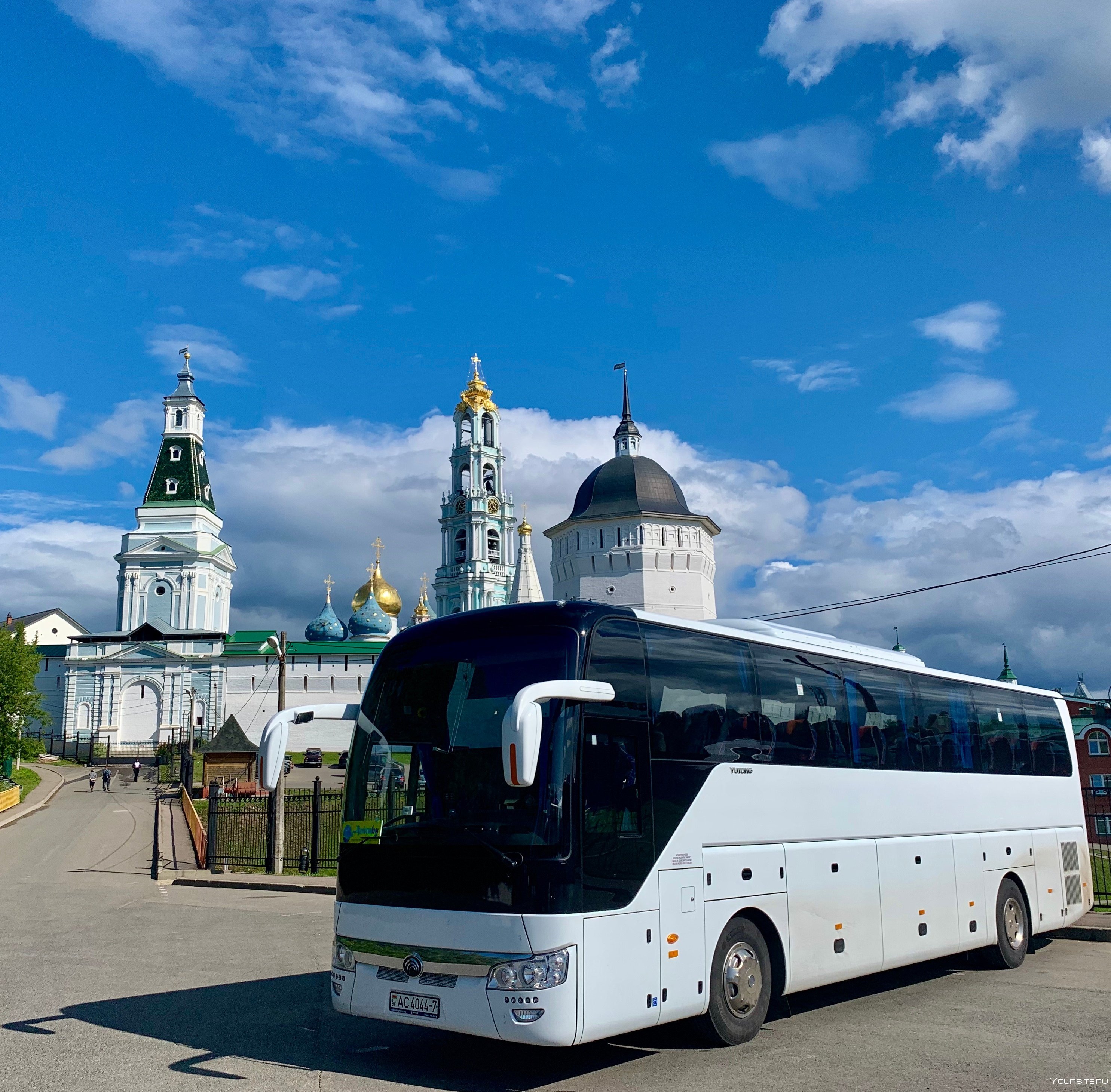 Свияжск остров-град 2022. Автобусный тур. Экскурсионный. Туристический автобус.