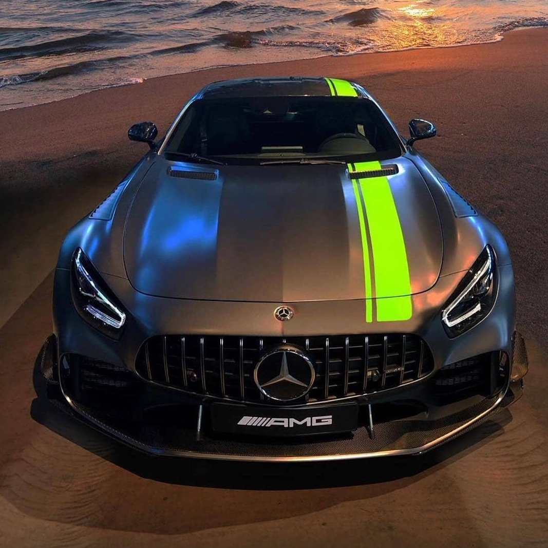 Mercedes AMG gt r Pro - coches