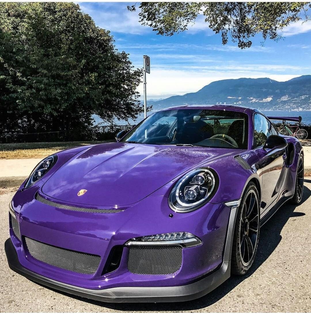 Порше 911 фиолетовый матовый